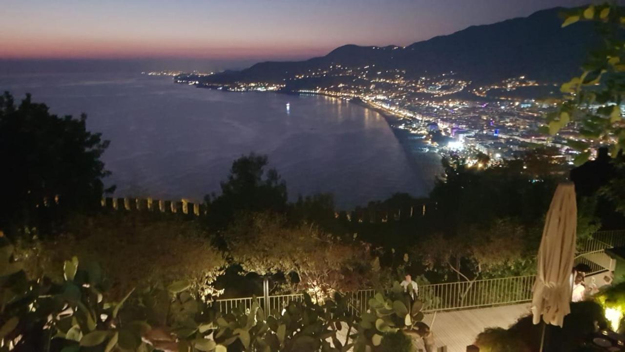 Granada City Alanya Luxury Appartment 800М От Пляжа Клеопатра Exterior foto